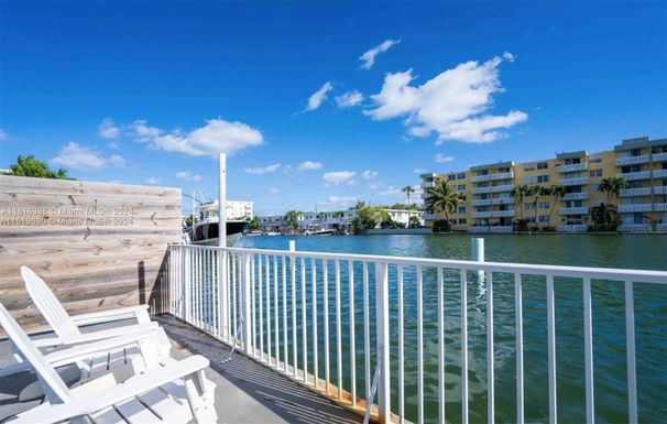 7925 Crespi Blvd # 1, Miami Beach FL 33141