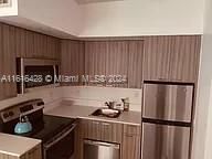 557 Michigan Ave # 214, Miami Beach FL 33139