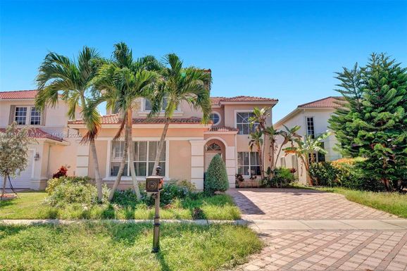 9744 Vineyard Ct, Boca Raton FL 33428