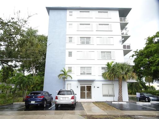 1701 Washington St # 201, Hollywood FL 33020