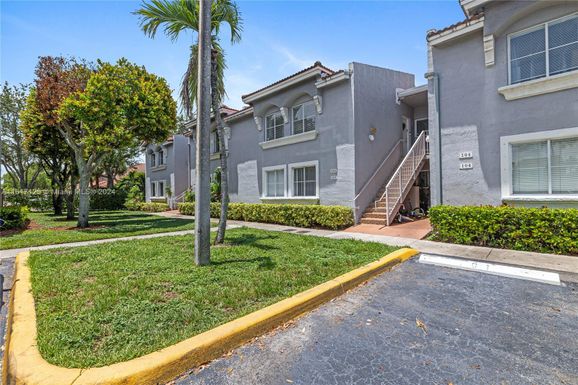 4736 NW 114th Ave # 203, Doral FL 33178