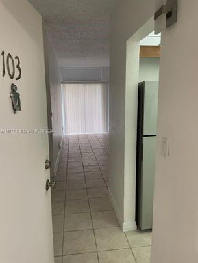 4550 NW 9th St # 103E, Miami FL 33126