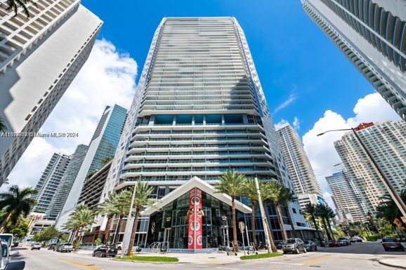 1300 Brickell Bay Dr # 2400, Miami FL 33131