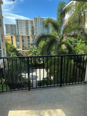 17145 N Bay Rd # 4401, Sunny Isles Beach FL 33160