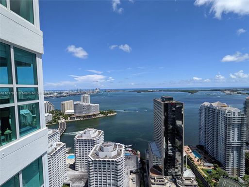 951 Brickell Ave # 4210, Miami FL 33131