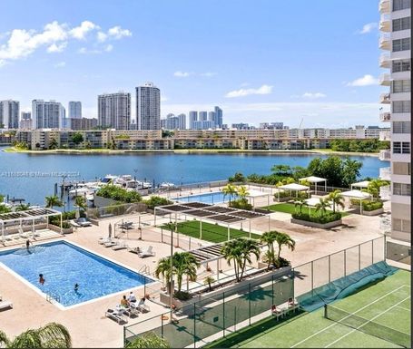 18011 Biscayne Blvd # 1605, Aventura FL 33160