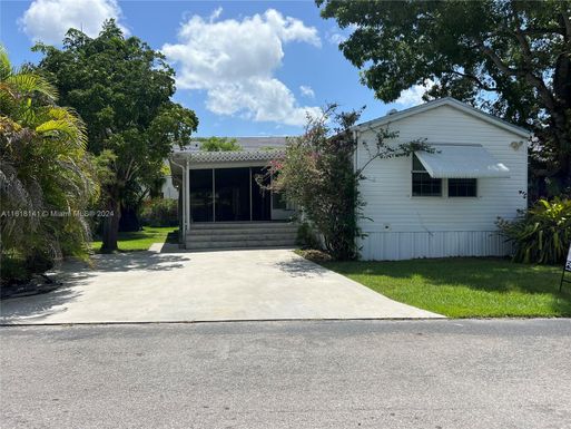 34420 SW 188 Ave. Lot 137, Homestead FL 33034