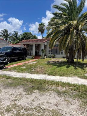 65 W 60th St # 65, Hialeah FL 33012