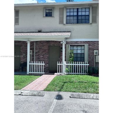 10787 NW 11th St # 10787, Pembroke Pines FL 33026