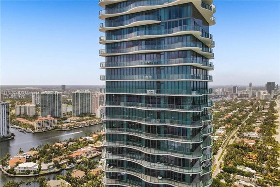 19575 Collins Ave # 33, Sunny Isles Beach FL 33160