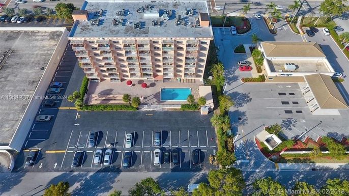 2200 E Hallandale Beach Blvd # 201, Hallandale Beach FL 33009