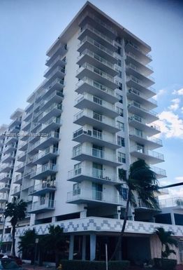 2829 Indian Creek Dr # 511, Miami Beach FL 33140