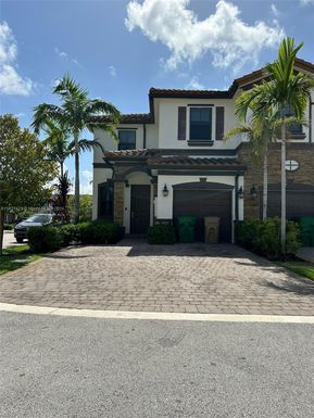 5015 Lily Way, Davie FL 33314