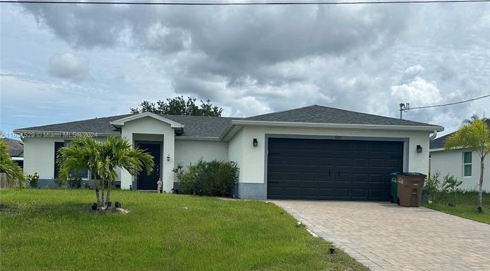 1009 NE 39th Ter, Cape Coral FL 33909