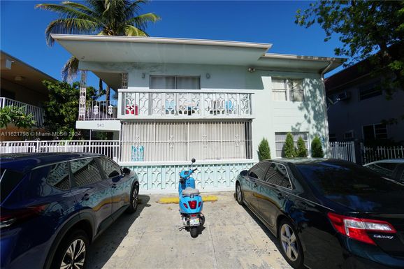 543 Meridian Ave # 8, Miami Beach FL 33139