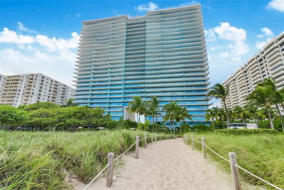 10201 Collins Ave # 1107, Bal Harbour FL 33154