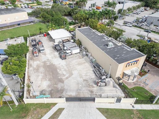 11931 W Okeechobee Rd, Hialeah Gardens FL 33018