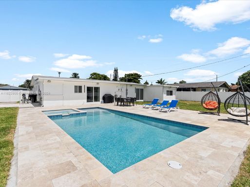 4765 SW 43rd Ter, Dania Beach FL 33314