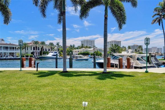 100 SE 5th Ave # 406, Boca Raton FL 33432