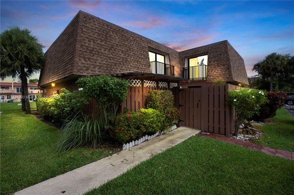 5971 NW 55th Ln # 5971, Tamarac FL 33319