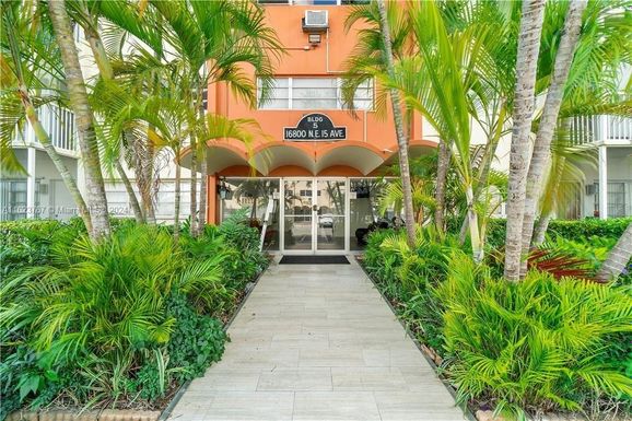 16800 NE 15 AV # 106, North Miami Beach FL 33162