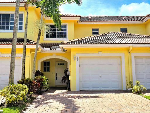 832 Imperial Lake Rd # 832, West Palm Beach FL 33413