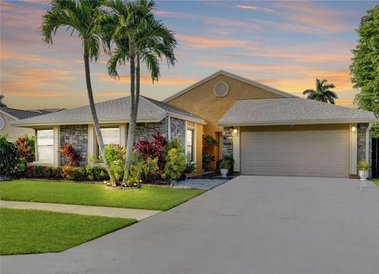 11932 Sunchase Ct, Boca Raton FL 33498