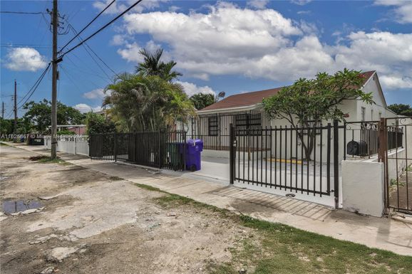 1867 NW 20th Ave, Miami FL 33125