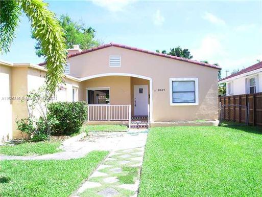 9057 Byron Ave, Surfside FL 33154