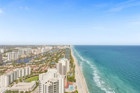 18975 Collins Ave # 5400, Sunny Isles Beach FL 33160