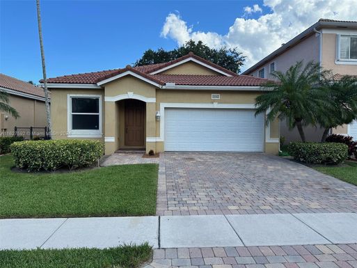 4260 N Key Lime Blvd, Boynton Beach FL 33436