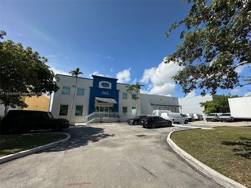 10815 NW 33rd St, Doral FL 33172