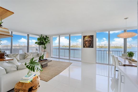 800 West Ave # 745, Miami Beach FL 33139