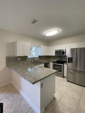 8639 SW 214th Ter # 0, Cutler Bay FL 33189