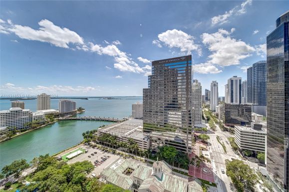 485 Brickell Ave # 2808, Miami FL 33131