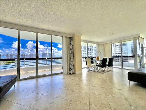 3600 Mystic Pointe Dr # 1206, Aventura FL 33180