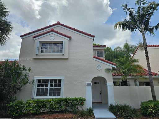 1359 Springside Dr, Weston FL 33326