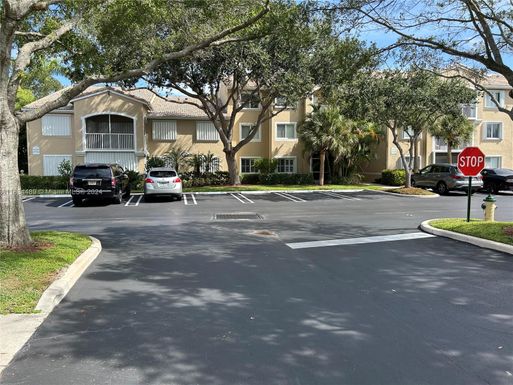 236 Village Blvd # 1303, Tequesta FL 33469