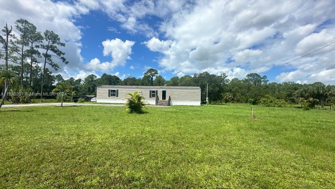 3850 Pioneer 10th St, Clewiston FL 33440