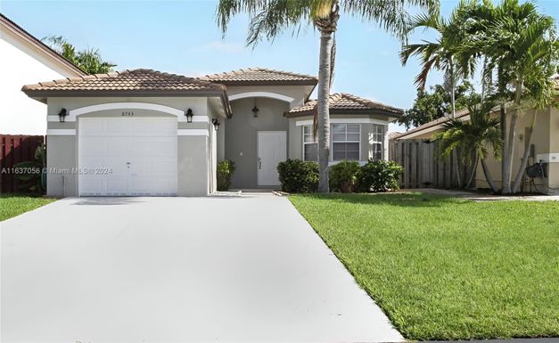 8743 SW 213th Lane, Cutler Bay FL 33189