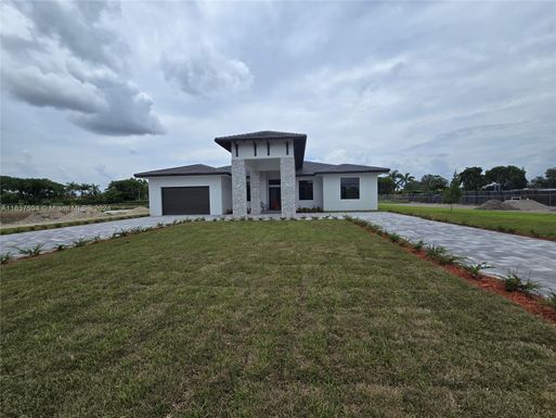 24340 SW 209th Pl, Homestead FL 33031