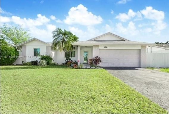 29745 SW 164th Pl, Homestead FL 33033