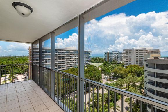 150 Ocean Lane Dr # 10H, Key Biscayne FL 33149