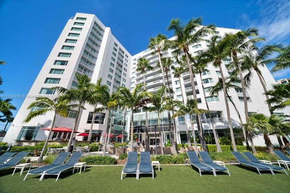 2670 E Sunrise Blvd # 907, Fort Lauderdale FL 33304