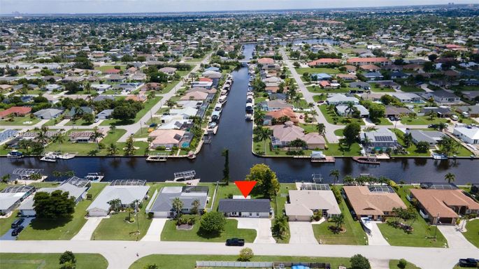 3821 SW 2 ave, Cape Coral FL 33914