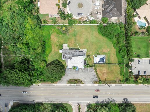 5540 SW 64th Ave, Davie FL 33314