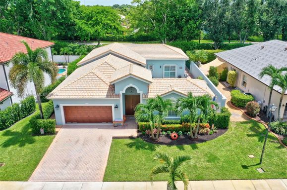 16861 SW 6th St, Pembroke Pines FL 33027