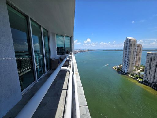 325 S Biscayne Blvd # 3719, Miami FL 33131