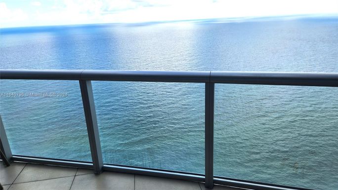 17001 Collins Ave # 3705, Sunny Isles Beach FL 33160