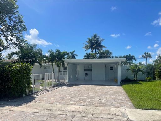 450 NE 32nd St, Boca Raton FL 33431